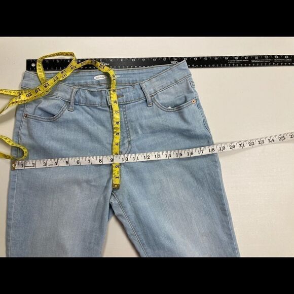 OLD NAVY‎ Super skinny mid rise women’s jeans 10  Inseam 28”  Blue - Picture 9 of 10